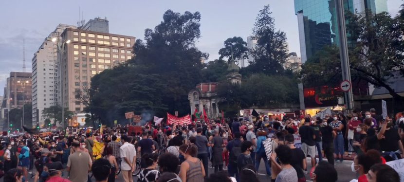 Manifestação de corpo presente e de corpo&nbsp;futuro